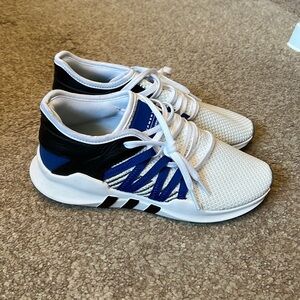 Adidas eqt
